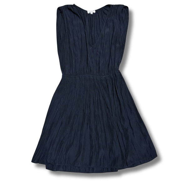 WILFRED - Women’s Almeida Pleated Dress, Black, Medium - Picture 1 of 7